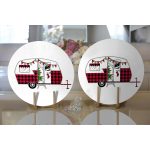 Realhomes Beyaz Zemin Üzerinde Ekose Desenli Karavan Motifli Modern 2'li Yuvarlak Servis Altlığı - Supla Realhomes