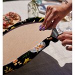 Realhomes Siyah Zeminli Bal Kabağı Desenli Dijital Baskılı Modern 2'li Yuvarlak Servis Altlığı - Supla Realhomes