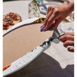 - Supla2li-8636-Gorsel4 - Realhomes  Realhomes Beyaz Zemin Üzerinde Ekose Desenli Balkabak Motifli 2'li Yuvarlak Servis Altlığı - Supla Realhomes