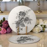 Realhomes Pastel Zemin Üzerinde Çiçek Desenli Dijital Baskılı Modern 2'li Yuvarlak Servis Altlığı - Supla Realhomes