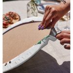 - Supla2li-8662-Gorsel4 - Realhomes  Realhomes Beyaz Zeminli Ekoseli Kumaş Desenli Dijital Baskılı Modern 2'li Yuvarlak Servis Altlığı - Supla Realhomes