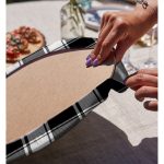 - Supla2li-8673-Gorsel4 - Realhomes Realhomes Beyaz Zeminli Siyah Ekose Desenli Dijital Baskılı Modern 2'li Yuvarlak Servis Altlığı - Supla Realhomes