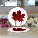 - Supla2li-8715-Gorsel3 - Realhomes Realhomes Beyaz Zemin Üzerinde Ekose Desenli Yaprak 2'li Yuvarlak Servis Altlığı - Supla Realhomes