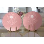 - Supla2li-8816-Gorsel2 - Realhomes Realhomes Pastel Zemin Üzerinde Beyaz Çiçek Desenli 2'li Yuvarlak Servis Altlığı - Supla Realhomes