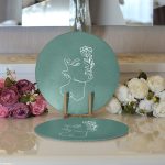 - Supla2li-8831-Gorsel3 - Realhomes Realhomes Renkli Zemin Üzerinde Onedraw Çizimli Bayan Silüeti 2'li Yuvarlak Servis Altlığı - Supla Realhomes