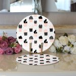 Realhomes Beyaz Zemin Üzerinde Siyah Puantiyeli Kaktüs Desenli 2'li Yuvarlak Servis Altlığı - Supla Realhomes