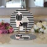 - Supla2li-8854-Gorsel3 - Realhomes Realhomes Renkli Zemin Üzerinde Siyah Çizgili Kaktüs Desenli Modern 2'li Yuvarlak Servis Altlığı - Supla Realhomes