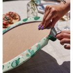 - Supla2li-8856-Gorsel4 - Realhomes  Realhomes Renkli Zemin Üzerinde Kaktüs Desenli Dijital Baskılı Modern 2'li Yuvarlak Servis Altlığı - Supla Realhomes