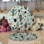 - Supla2li-8857-Gorsel1 - Realhomes Realhomes Renkli Zemin Üzerinde Kaktüs Desenli Dijital Baskılı Modern 2'li Yuvarlak Servis Altlığı - Supla Realhomes