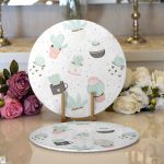 Realhomes Beyaz Zemin Üzerinde Kaktüs Desenli Dijital Baskılı Modern 2'li Yuvarlak Servis Altlığı - Supla Realhomes