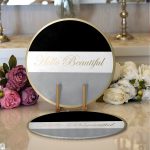 Realhomes Hello Beautiful Siyah & Beyaz Dijital Baskılı Modern 2'li Yuvarlak Servis Altlığı - Supla Realhomes