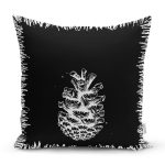 - Rh-K10244-Gorsel1 - Realhomes  Siyah Beyaz Kozalak Motifli Dijital Baskılı Dekoratif Yastık Kırlent Kılıfı Realhomes