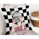 - Rh-K9299-Gorsel2 - Realhomes Dama Zeminli & Fotoğraf Çeken Kız Tasarımlı Dijital Baskılı Dekoratif Yastık Kırlent Kılıfı Realhomes