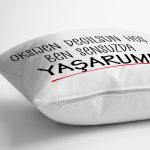 - Rh-K9326-Gorsel3 - Realhomes Özel Tasarım Oksijen Değilsin Dijital Baskılı Modern Yastık Kırlent Kılıfı Realhomes