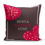 - Rh-K9379-1-Gorsel1 - Realhomes Özel Tasarım Dünya Kadınlar Günü Hediye Paketli Dijital Baskılı Modern Yastık Kırlent Kılıfı Realhomes