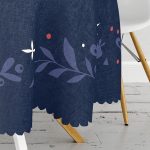 Lacivert Zeminli Çiçek Çerçeveli Dijital Baskılı Yuvarlak Masa Örtüsü - Çap 140cm Realhomes