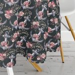 Siyah Zemin Çapa Motifli Dijital Baskılı Modern Yuvarlak Masa Örtüsü - Çap 140cm Realhomes