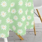 Yeşil Zemin Papatya Özel Tasarımlı Dijital Baskılı Modern Yuvarlak Masa Örtüsü - Çap 140cm Realhomes
