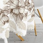 - MasaYuv-10420-Gorsel3 - Realhomes Karakalem Çiçek & Portre Desenli Dijital Baskılı Yuvarlak Masa Örtüsü - Çap 140cm Realhomes