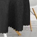 - MasaYuv-16-Gorsel3 - Realhomes  Merlin Moro Resimli Dijital Baskılı Yuvarlak Masa Örtüsü - Çap 140cm Realhomes