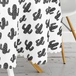 - MasaYuv-2028-Gorsel3 - Realhomes  Siyah Beyaz Kaktüs Desenli Yuvarlak Masa Örtüsü - Çap 140cm Realhomes