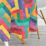 - MasaYuv-2040-Gorsel3 - Realhomes Renkli Geometrik Desen Dijital Baskılı Yuvarlak Masa Örtüsü - Çap 140cm Realhomes