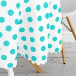 - MasaYuv-2154-Gorsel3 - Realhomes Turkuaz Puantiyeli Dijital Baskılı Yuvarlak Masa Örtüsü - Çap 140cm Realhomes