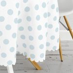 - MasaYuv-2161-Gorsel3 - Realhomes  Mavi Puantiyeli Dijital Baskılı Yuvarlak Masa Örtüsü - Çap 140cm Realhomes