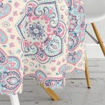 - MasaYuv-2226-Gorsel3 - Realhomes Damask Desen Motifli Yuvarlak Masa Örtüsü - Çap 140cm Realhomes