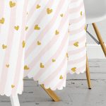 - MasaYuv-2370-Gorsel3 - Realhomes  Çizgili Yaldızlı Kalpler Dijital Baskılı Yuvarlak Masa Örtüsü - Çap 140cm Realhomes