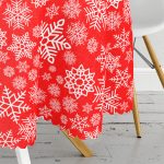 - MasaYuv-3025-Gorsel3 - Realhomes  Kırmızı Zeminde Beyaz Kar Taneleri Özel Tasarım Yuvarlak Masa Örtüsü - Çap 140cm Realhomes