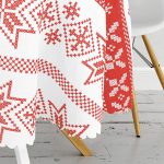 Merry Christmas Kanaviçe Görünümlü Geyikler Baskılı Yuvarlak Masa Örtüsü - Çap 140cm Realhomes