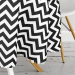 - MasaYuv-321-Gorsel3 - Realhomes  Özel Tasarım Siyah Beyaz Modern Zigzag Tasarımlı Yuvarlak Masa Örtüsü - Çap 140cm Realhomes