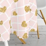 - MasaYuv-3213-Gorsel3 - Realhomes  Damalı Pudra Renkli Altın Kalpler Özel Tasarım Yuvarlak Masa Örtüsü - Çap 140cm Realhomes