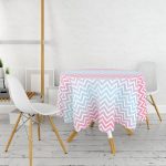 - MasaYuv-3357-Gorsel2 - Realhomes  Renkli Zigzag Tasarımlı 3D Dijital Baskılı Yuvarlak Masa Örtüsü - Çap 140cm Realhomes