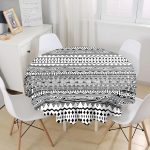 - MasaYuv-3395-Gorsel1 - Realhomes Siyah Beyaz African Motifli Modern Yuvarlak Masa Örtüsü - Çap 140cm Realhomes