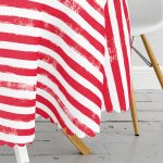 - MasaYuv-5237kirmizi-Gorsel3 - Realhomes Kırmızı Çizgili Motifli Modern Dijital Baskılı Yuvarlak Masa Örtüsü - Çap 140cm Realhomes