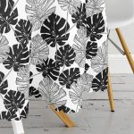 Siyah Ve Beyaz Yaprak Motifli Yuvarlak Masa Örtüsü - Çap 140cm Realhomes