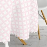 - MasaYuv-554-Gorsel3 - Realhomes  Pembe Renkli Özel Tasarım Dijital Baskılı Yuvarlak Masa Örtüsü - Çap 140cm Realhomes