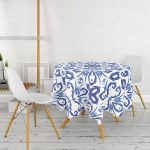 - MasaYuv-6068-Gorsel2 - Realhomes  Mavi Beyaz Seramik Damask Özel Tasarım Yuvarlak Masa Örtüsü - Çap 140cm Realhomes