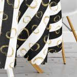 Siyah Beyaz Zemin Üzerinde Gold Kalp Baskılı Yuvarlak Masa Örtüsü - Çap 140cm Realhomes