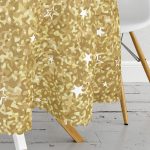 Gold Zeminde Merry Christmas Yazılı Dijital Baskılı Modern Yuvarlak Masa Örtüsü - Çap 140cm Realhomes