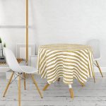 - MasaYuv-7159-Gorsel2 - Realhomes Beyaz Zeminde Gold Zigzag Desenli Dijital Baskılı Modern Yuvarlak Masa Örtüsü - Çap 140cm Realhomes