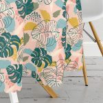 - MasaYuv-7249-Gorsel3 - Realhomes Pudra Zemin Üzerinde Onedraw Çizimli Yaprak Desenli Yuvarlak Masa Örtüsü - Çap 140cm Realhomes