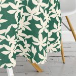 Yeşil Zeminde Yaprak Desenli Dijital Baskılı Modern Yuvarlak Masa Örtüsü - Çap 140cm Realhomes