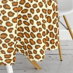 Renkli Zemin Üzerinde Geometrik Çizim Dijital Baskılı Modern Yuvarlak Masa Örtüsü - Çap 140cm Realhomes