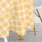 - MasaYuv-7623-Gorsel3 - Realhomes Beyaz Zemin Üzerinde Renkli Geometrik Desenli Dijital Baskılı Modern Yuvarlak Masa Örtüsü - Çap 140cm Realhomes