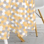 - MasaYuv-7624-Gorsel3 - Realhomes Renkli Zemin Üzerinde Geometrik Çizim Dijital Baskılı Modern Yuvarlak Masa Örtüsü - Çap 140cm Realhomes