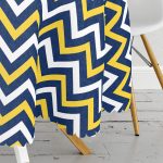 Beyaz Zemin Üzerinde Renkli Geometrik Desenli Dijital Baskılı Modern Yuvarlak Masa Örtüsü - Çap 140cm Realhomes