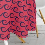 - MasaYuv-7684-Gorsel3 - Realhomes  Renkli Zemin Üzerinde Çapa Desenli Dijital Baskılı Modern Yuvarlak Masa Örtüsü - Çap 140cm Realhomes